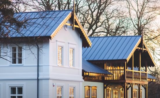 Coquitlam Roofers metal roof home